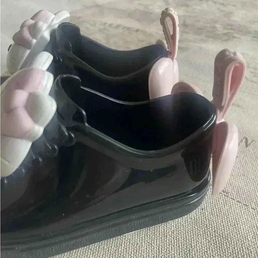 Mini Melissa 6 Hello Kitty Slip
Ok Sneaker - Picture 4 of 8